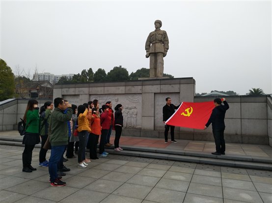 QQ图片20171204142116.jpg